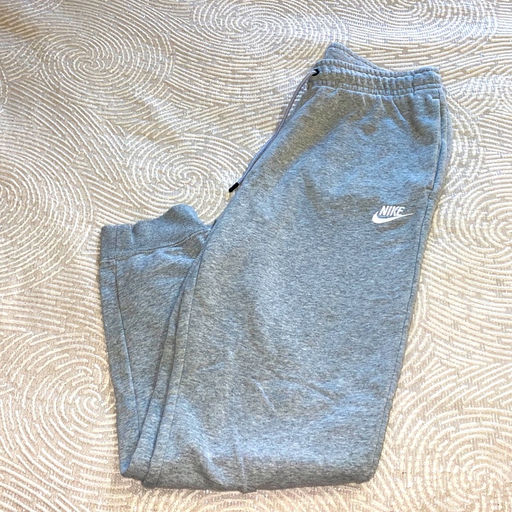 Nike joggers